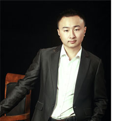 技术支持部总监-章航
